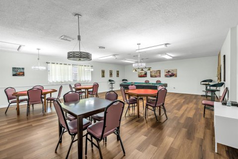 Condo in Margate, Florida, 2 bedrooms  № 2392651 - photo 28