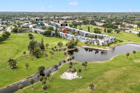 Condo in Margate, Florida, 2 bedrooms  № 2392651 - photo 3