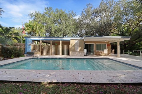 Casa en venta en Miami, Florida, 4 dormitorios, 197.32 m2 № 1972098 - foto 1