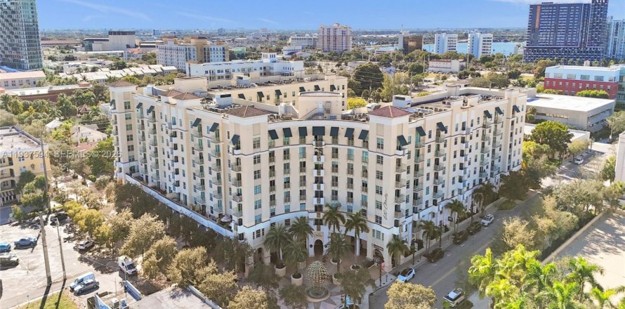 Condo à West Palm Beach, Floride, 2 chambres  № 1995258