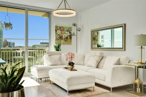 Copropriété à vendre à West Palm Beach, Floride: 2 chambres, 104.98 m2 № 1995258 - photo 2