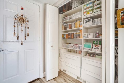 Copropriété à vendre à West Palm Beach, Floride: 2 chambres, 104.98 m2 № 1995258 - photo 12