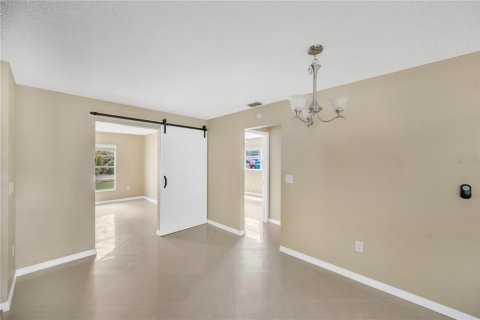 House in Spring Hill, Florida 2 bedrooms, 117.61 sq.m. № 2117111 - photo 30