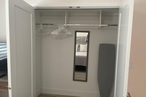 Apartamento en alquiler en Indian Rocks Beach, Florida, 2 dormitorios, 69.49 m2 № 2212872 - foto 13