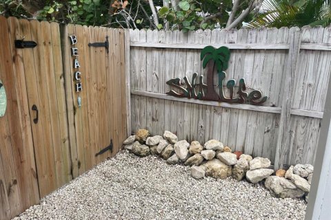 Apartamento en alquiler en Indian Rocks Beach, Florida, 2 dormitorios, 69.49 m2 № 2212872 - foto 5