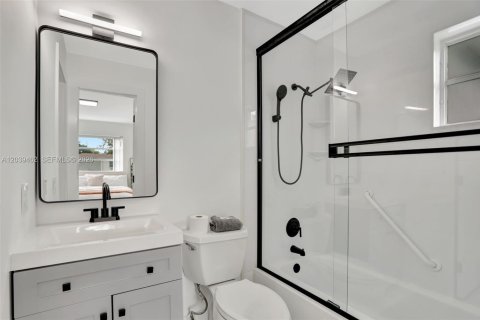 Villa ou maison à louer à Pompano Beach, Floride: 4 chambres, 139.35 m2 № 2252195 - photo 12