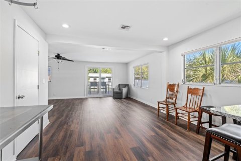 Villa ou maison à vendre à Ormond Beach, Floride: 2 chambres, 140.1 m2 № 2421713 - photo 24