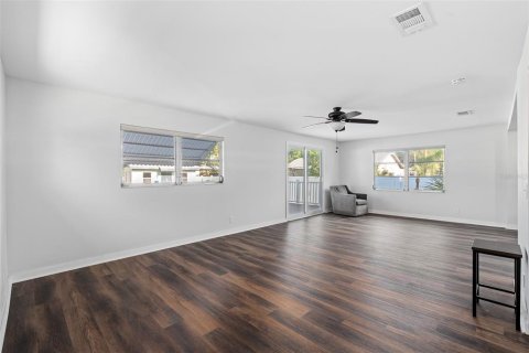 Villa ou maison à vendre à Ormond Beach, Floride: 2 chambres, 140.1 m2 № 2421713 - photo 17