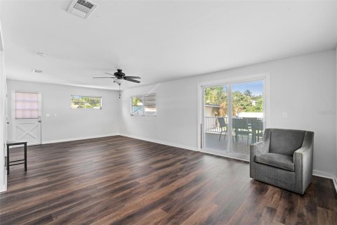 Villa ou maison à vendre à Ormond Beach, Floride: 2 chambres, 140.1 m2 № 2421713 - photo 18