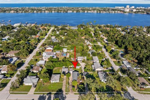 Villa ou maison à vendre à Ormond Beach, Floride: 2 chambres, 140.1 m2 № 2421713 - photo 2