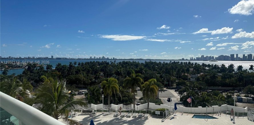 Condominio en North Bay Village, Florida, 2 dormitorios  № 2006508