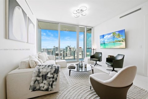 Купить кондоминиум в Майами, Флорида 2 спальни, 133.5м2, № 1951928 - фото 2