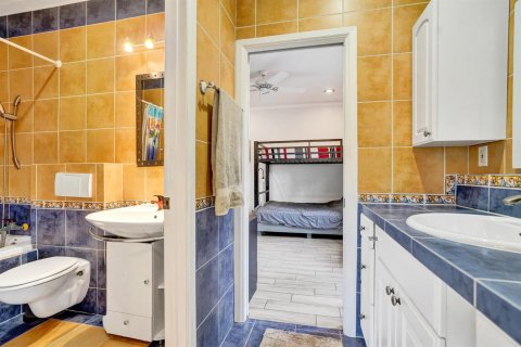 Casa en venta en Pompano Beach, Florida, 6 dormitorios, 566.7 m2 № 2258140 - foto 25