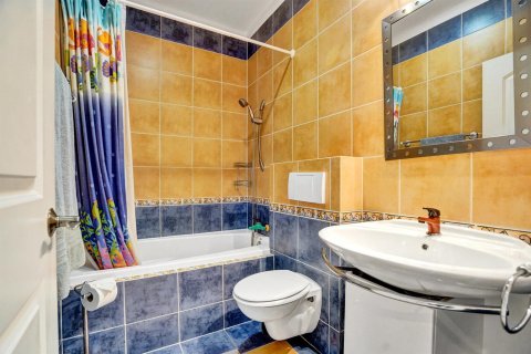 Casa en venta en Pompano Beach, Florida, 6 dormitorios, 566.7 m2 № 2258140 - foto 26