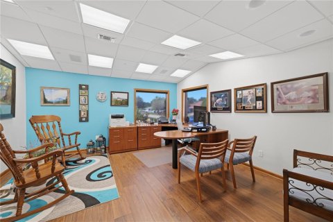 Propiedad comercial en venta en Saint Petersburg, Florida, 137.68 m2 № 2428945 - foto 5