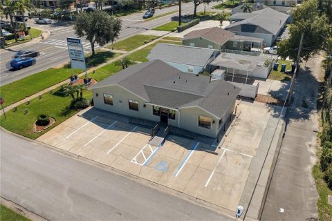 Propiedad comercial en venta en Saint Petersburg, Florida, 137.68 m2 № 2428945 - foto 13