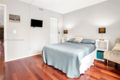 Adosado en venta en Dania Beach, Florida, 2 dormitorios, 119.84 m2 № 2044029 - foto 22