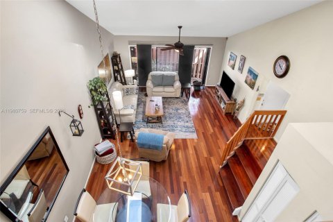 Adosado en venta en Dania Beach, Florida, 2 dormitorios, 119.84 m2 № 2044029 - foto 13