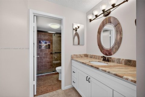 Condo in St. Lucie, Florida, 2 bedrooms  № 1930291 - photo 20