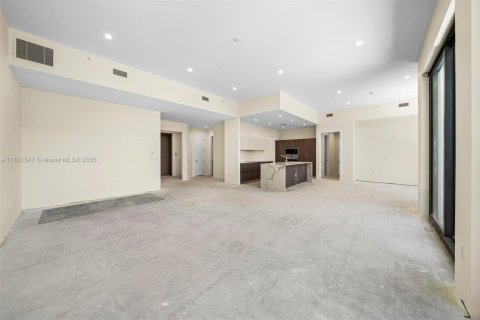Condo in Coral Gables, Florida, 5 bedrooms  № 1788451 - photo 5