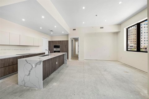 Condo in Coral Gables, Florida, 5 bedrooms  № 1788451 - photo 7