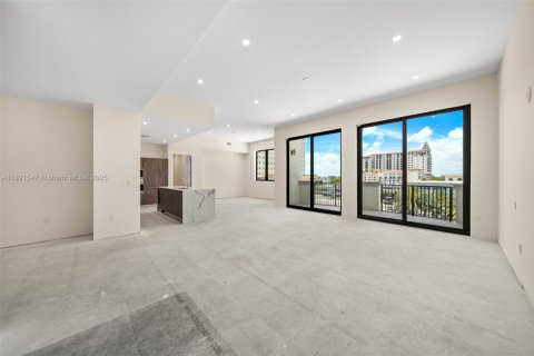 Condo in Coral Gables, Florida, 5 bedrooms  № 1788451 - photo 4