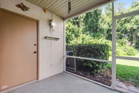 Condo in Orlando, Florida, 2 bedrooms № 2224340 - photo 28