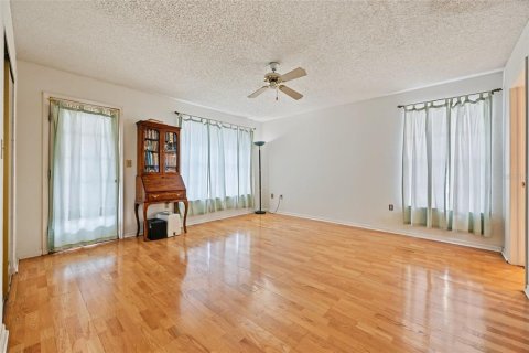 Casa en venta en Treasure Island, Florida, 2 dormitorios, 118.26 m2 № 2385626 - foto 17