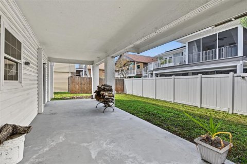 Casa en venta en Treasure Island, Florida, 2 dormitorios, 118.26 m2 № 2385626 - foto 25
