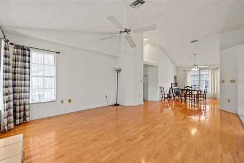 Casa en venta en Treasure Island, Florida, 2 dormitorios, 118.26 m2 № 2385626 - foto 11