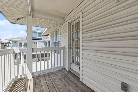 Casa en venta en Treasure Island, Florida, 2 dormitorios, 118.26 m2 № 2385626 - foto 20