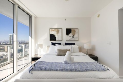 Condominio en venta en Miami, Florida, 2 dormitorios, 119.47 m2 № 1981495 - foto 6