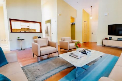 House in West Palm Beach, Florida 2 bedrooms, 110.83 sq.m. № 1468478 - photo 19