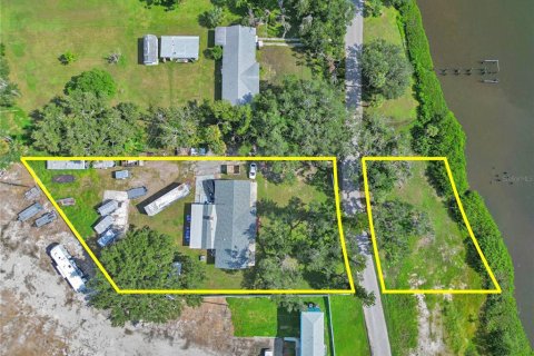 Commercial property in Palmetto, Florida 262.54 sq.m. № 2429590 - photo 2