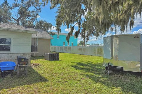 Commercial property in Palmetto, Florida 262.54 sq.m. № 2429590 - photo 9