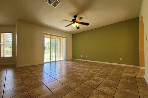 House in Kissimmee, Florida 3 bedrooms, 130.53 sq.m. № 1829927 - photo 18