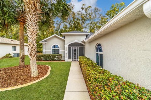 Villa ou maison à vendre à Ocala, Floride: 2 chambres, 163.14 m2 № 2142230 - photo 5