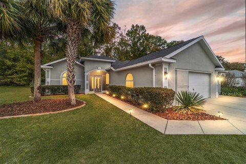 Villa ou maison à vendre à Ocala, Floride: 2 chambres, 163.14 m2 № 2142230 - photo 4