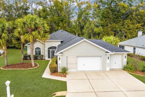 Villa ou maison à vendre à Ocala, Floride: 2 chambres, 163.14 m2 № 2142230 - photo 3