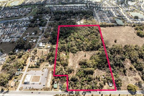 Immobilier commercial à Wildwood, Floride 114.27 m2 № 2330511