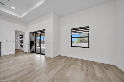 Casa en venta en Cape Coral, Florida, 3 dormitorios № 1890838 - foto 19