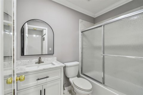 House in Largo, Florida 2 bedrooms, 96.25 sq.m. № 1838410 - photo 28
