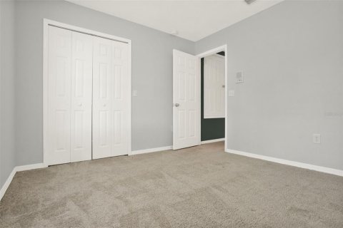 Casa en venta en Kissimmee, Florida, 3 dormitorios, 233.74 m2 № 1917147 - foto 27