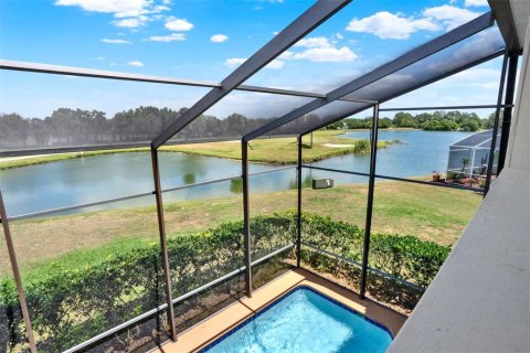 Casa en venta en Kissimmee, Florida, 3 dormitorios, 233.74 m2 № 1917147 - foto 4