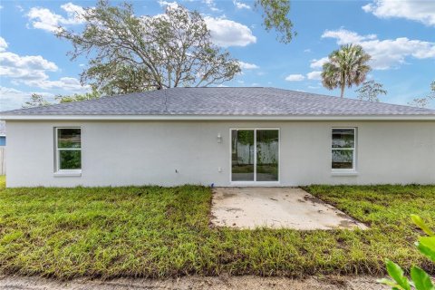 Villa ou maison à vendre à Ocklawaha, Floride: 4 chambres, 159.33 m2 № 2238038 - photo 6