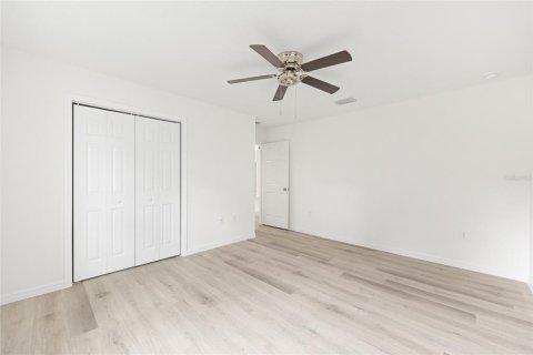 Villa ou maison à vendre à Ocklawaha, Floride: 4 chambres, 159.33 m2 № 2238038 - photo 27