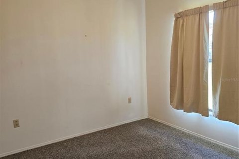 Villa ou maison à vendre à Kissimmee, Floride: 4 chambres, 169.83 m2 № 2132381 - photo 16