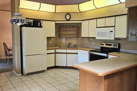 Villa ou maison à vendre à Kissimmee, Floride: 4 chambres, 169.83 m2 № 2132381 - photo 7