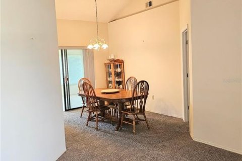 Villa ou maison à vendre à Kissimmee, Floride: 4 chambres, 169.83 m2 № 2132381 - photo 5
