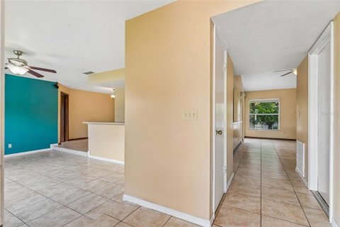 Villa ou maison à vendre à Orlando, Floride: 3 chambres, 141.95 m2 № 2349667 - photo 18